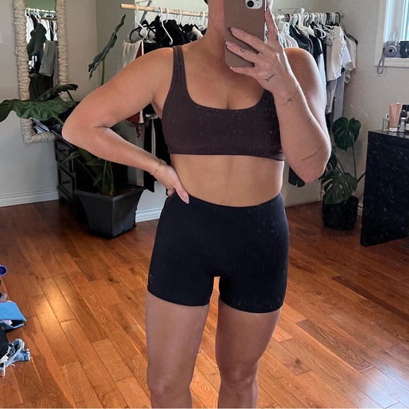 Gymshark athletic shorts *unsure of name* - Picture 2 of 2